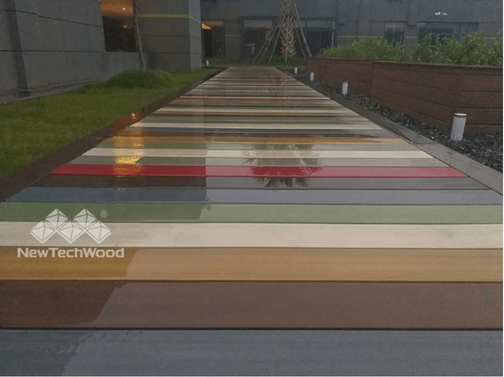 deck multicolore